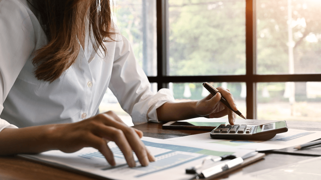 Cómo estructurar un plan de gobernanza para captar financiación pública