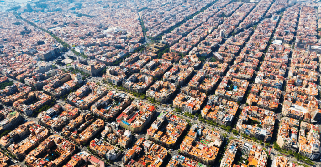 "Infografía sobre Cataluña y las oportunidades de financiación, ayudas y deducciones fiscales en un contexto influenciado por el conflicto en Oriente Próximo."