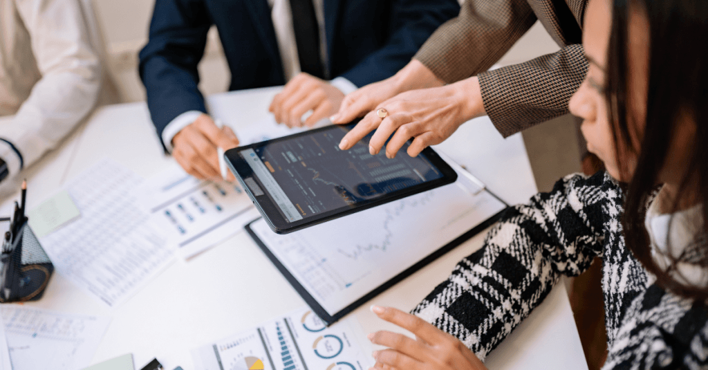 Programa INNOVAE_FI Group: Apoyo a proyectos de innovación empresarial mediante el análisis de datos, la mejora de procesos y la toma de decisiones estratégicas.