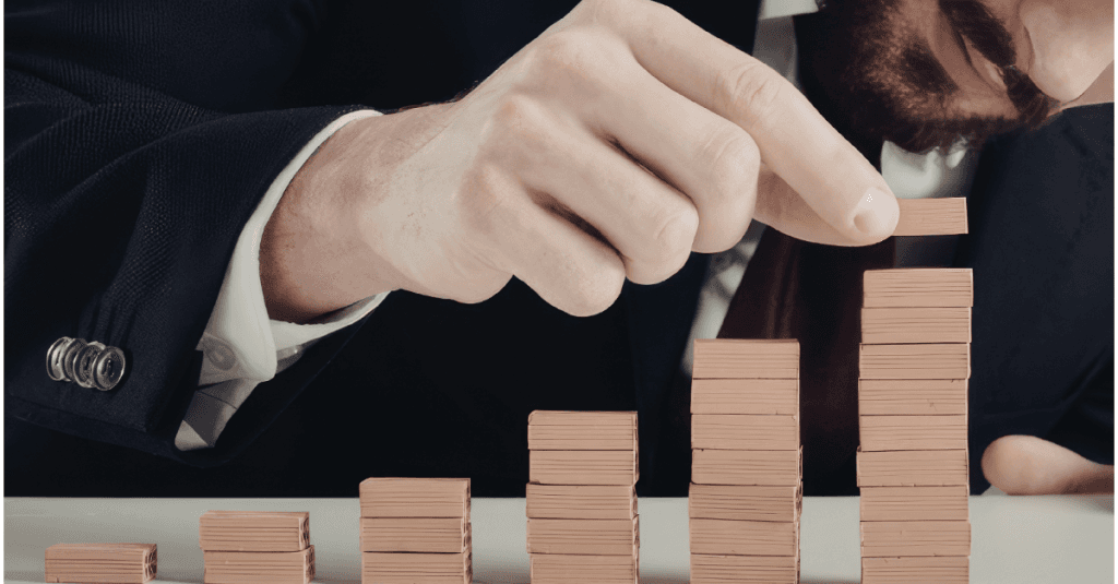"Combinación de subvenciones e incentivos fiscales para financiar proyectos de innovación, digitalización, sostenibilidad y crecimiento empresarial."