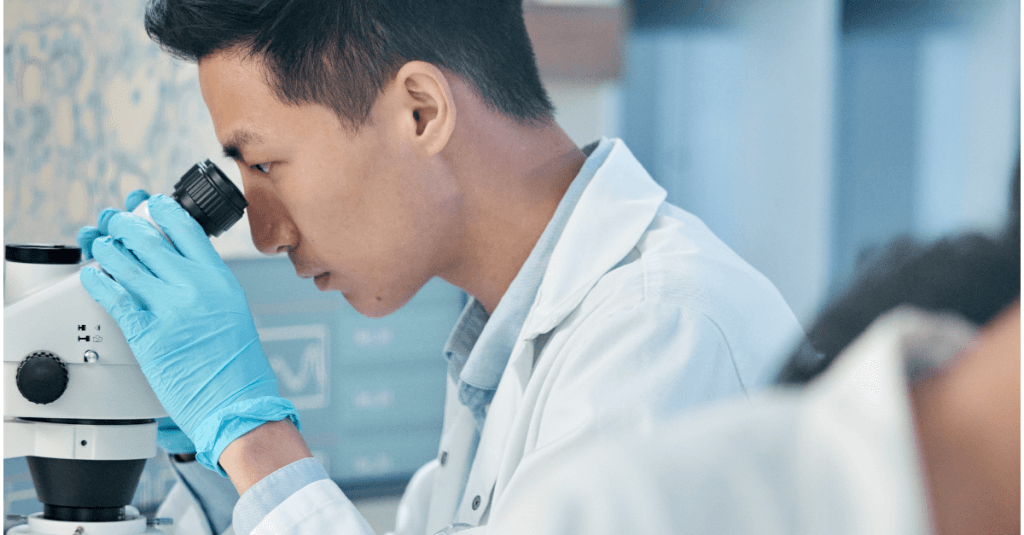Investigación biomédica y financiación pública para proyectos de I+D+i: deducciones fiscales, bonificaciones e incentivos para empresas biotecnológicas y de salud.